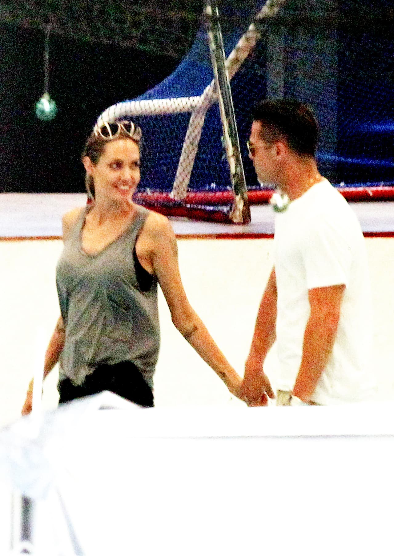 Es una lástima que esta hermosa pareja llegará a su fin.