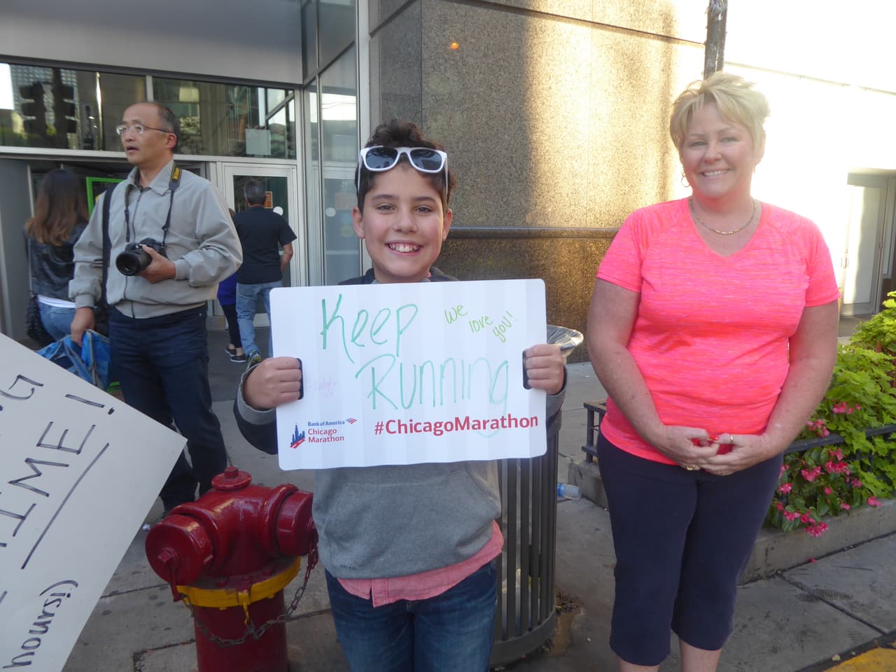 Los ganadores en la categoría masculina y femenil reciben un premio de 100,000 dólares.