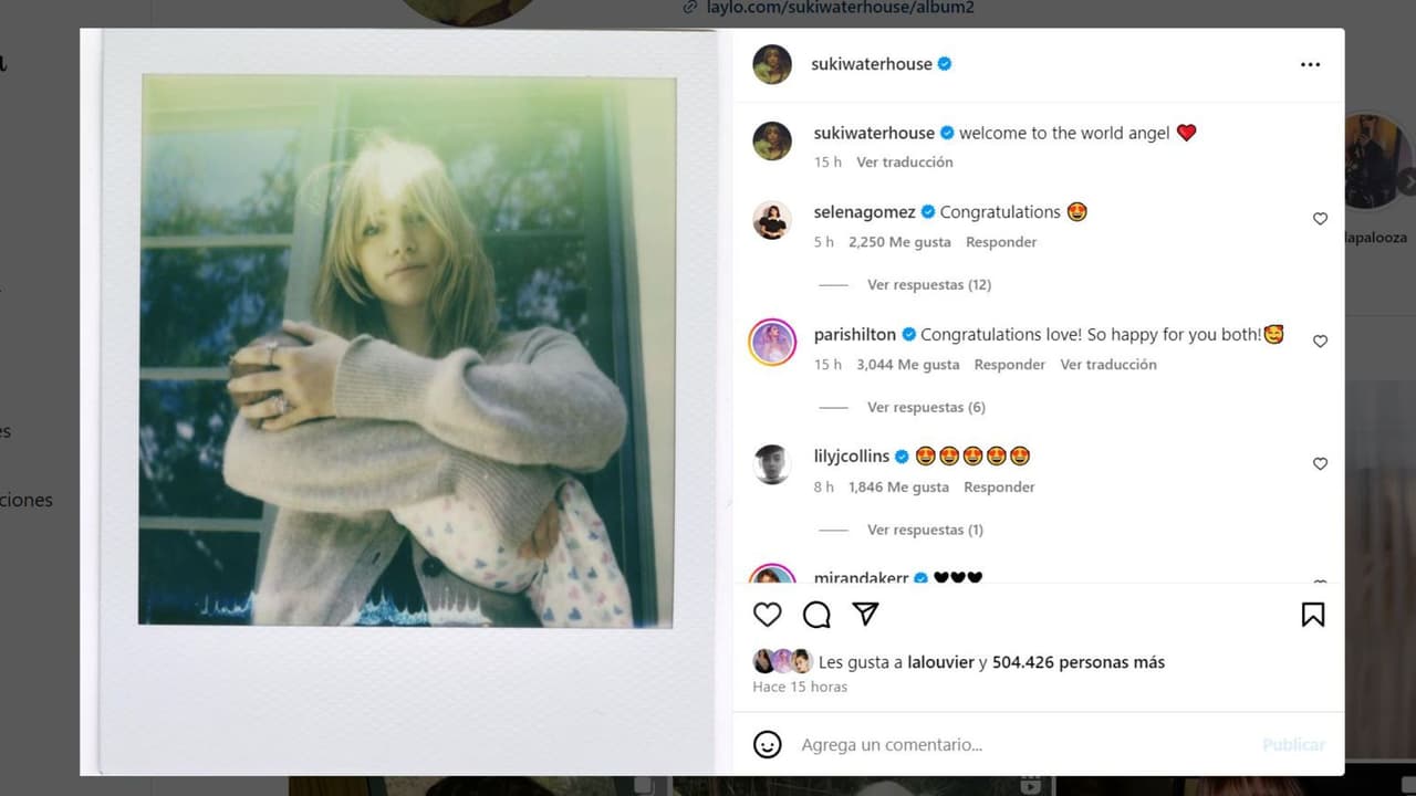 Suki Waterhouse presume a su bebé con Robert Pattinson.