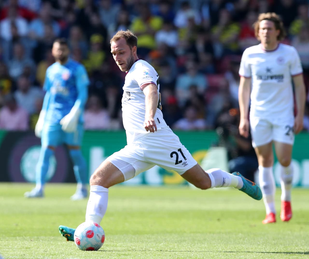 Brentford venció 1-2 al Watford con goles Norgaard y Jansson en al Jornada 33.