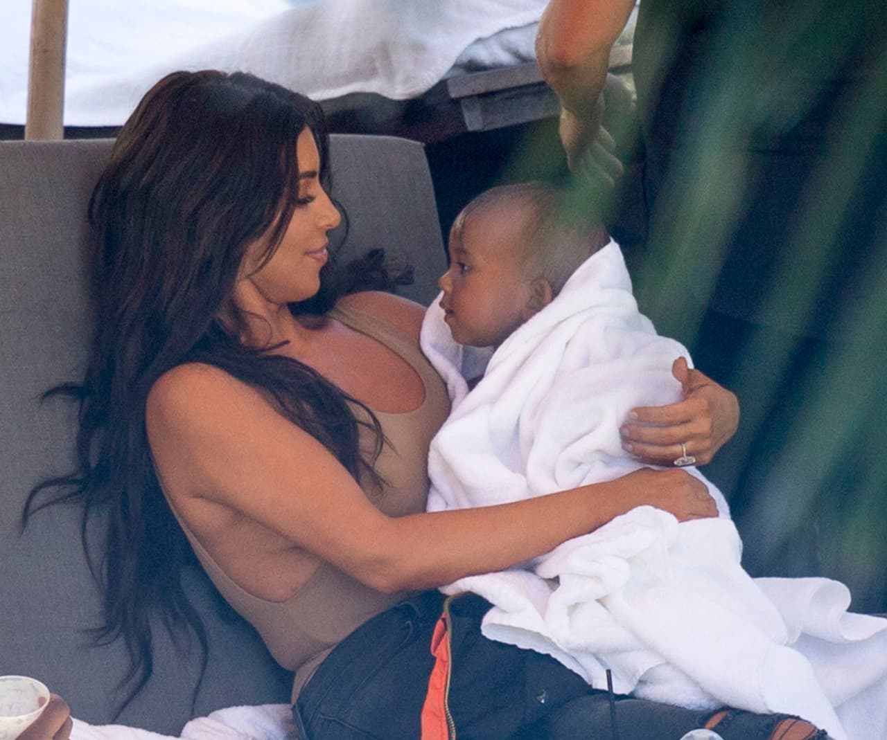 Saint West es el nene consentido.