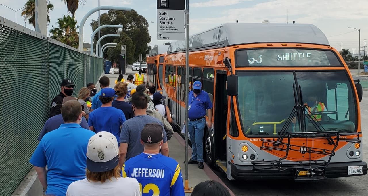 Anuncian cambios en el servicio de buses y trenes del Metro de Los Ángeles: esto debes saber