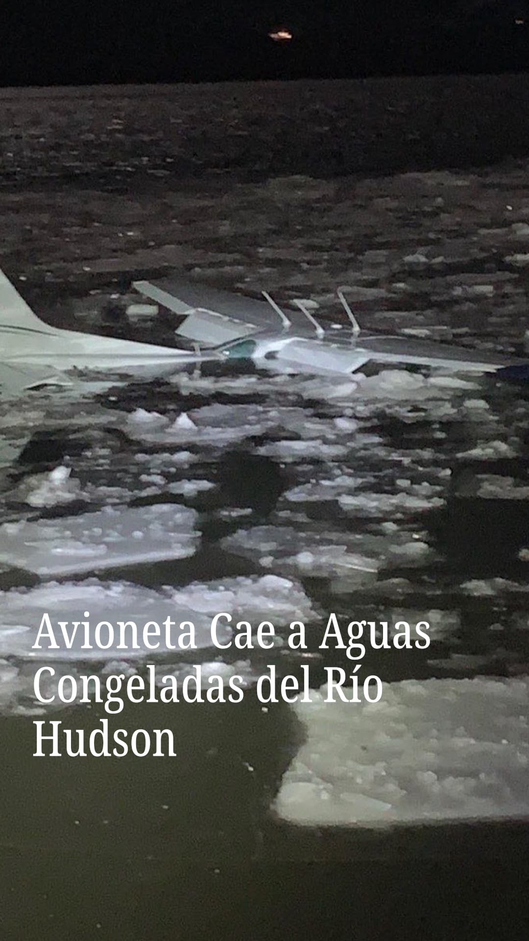 Avioneta cae en el río Hudson en Nueva York dejando dos heridos