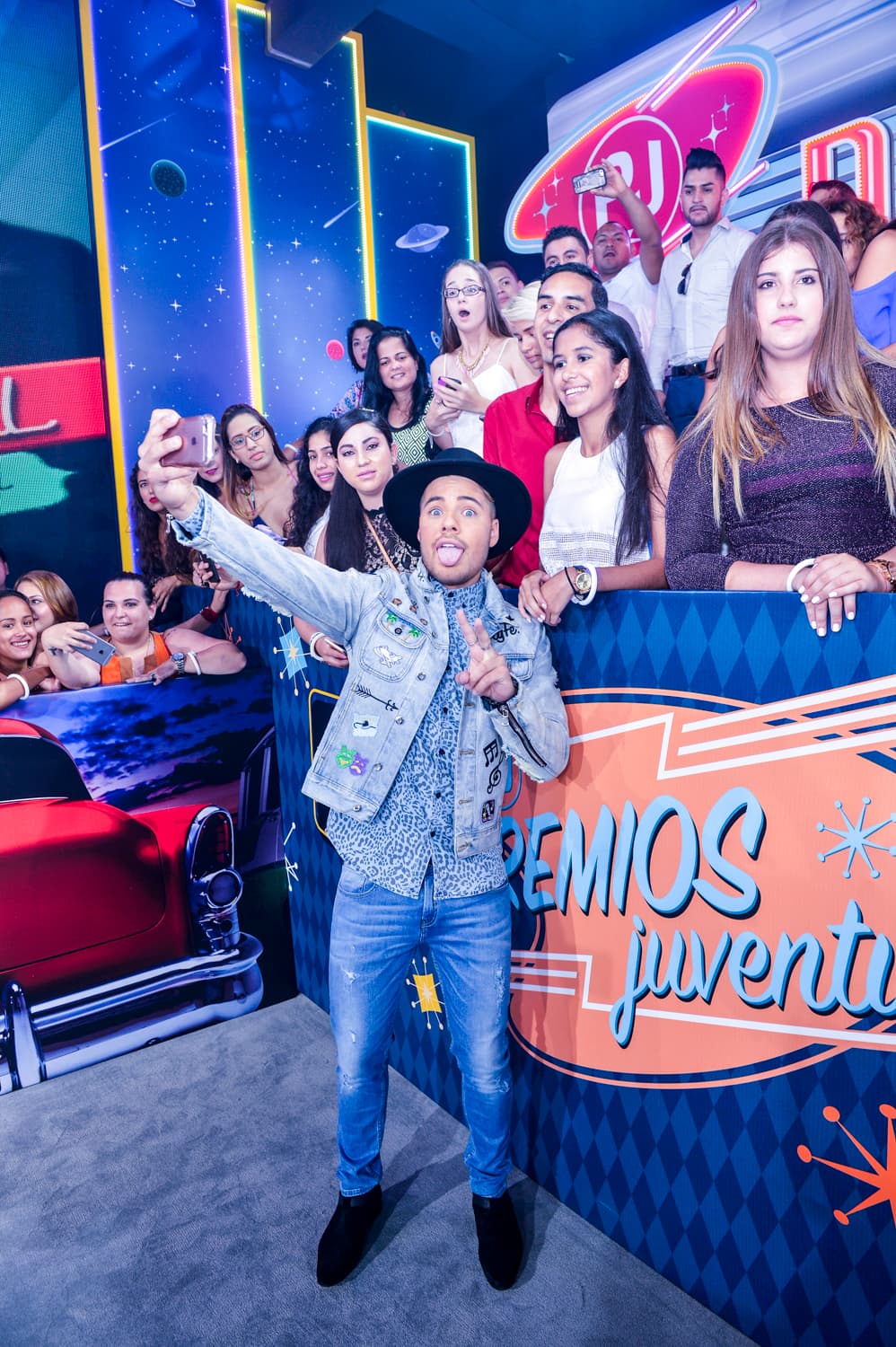 William Valdes llegó con toda la energía y buen humor.