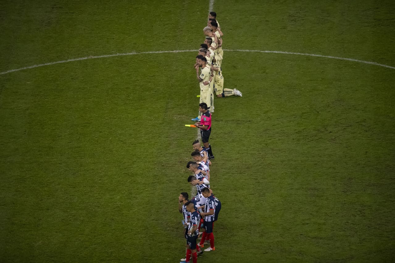 Se viene el drama de los penales, Rayados cobra primero.