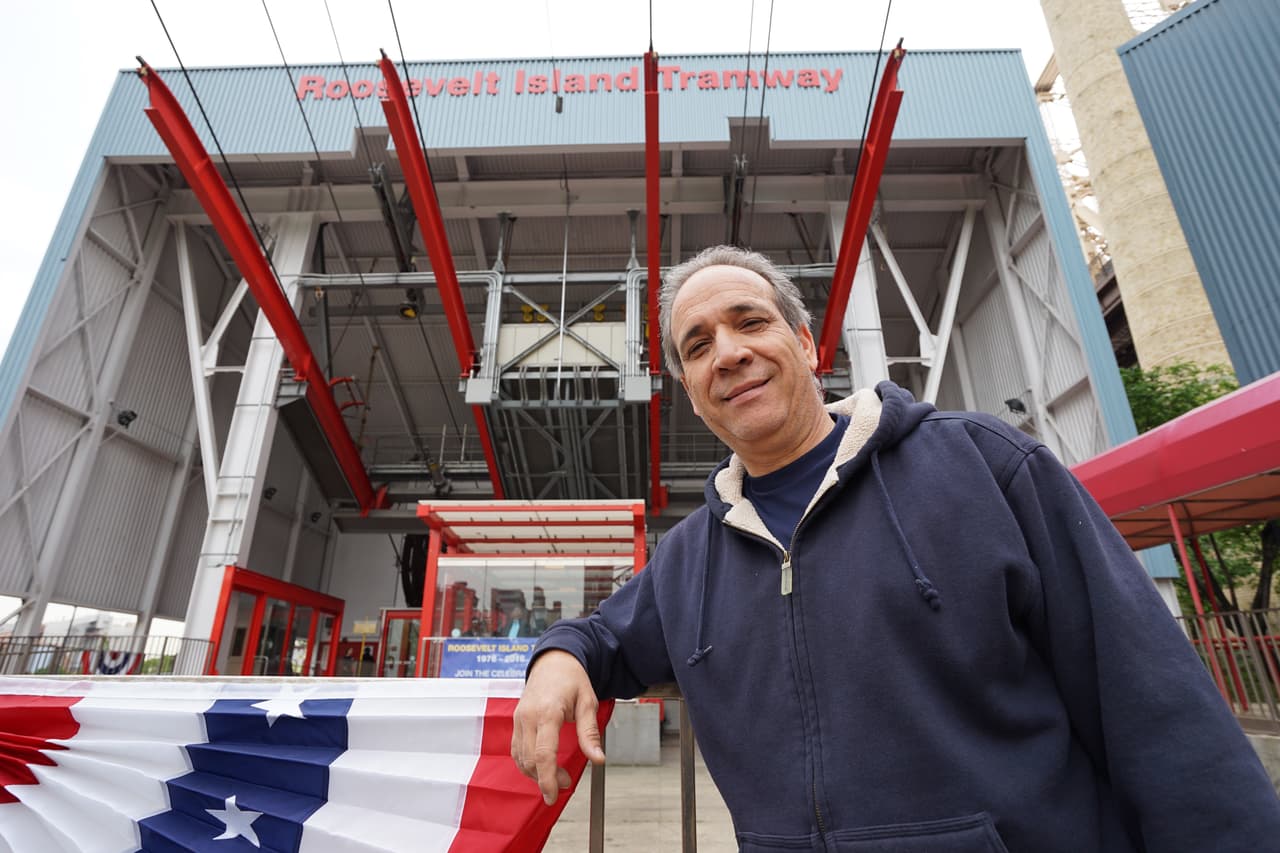 Fernando Vargas: "El servicio es muy bueno y sin retrasos".