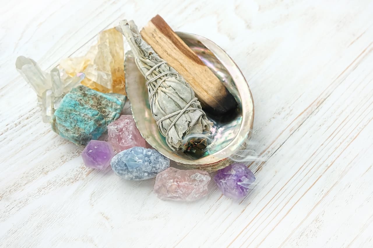 Muchas veces, por más que queramos evitarlo, hay gente muy negativa y tóxica a nuestro alrededor que está buscando la oportunidad perfecta para lastimarnos.