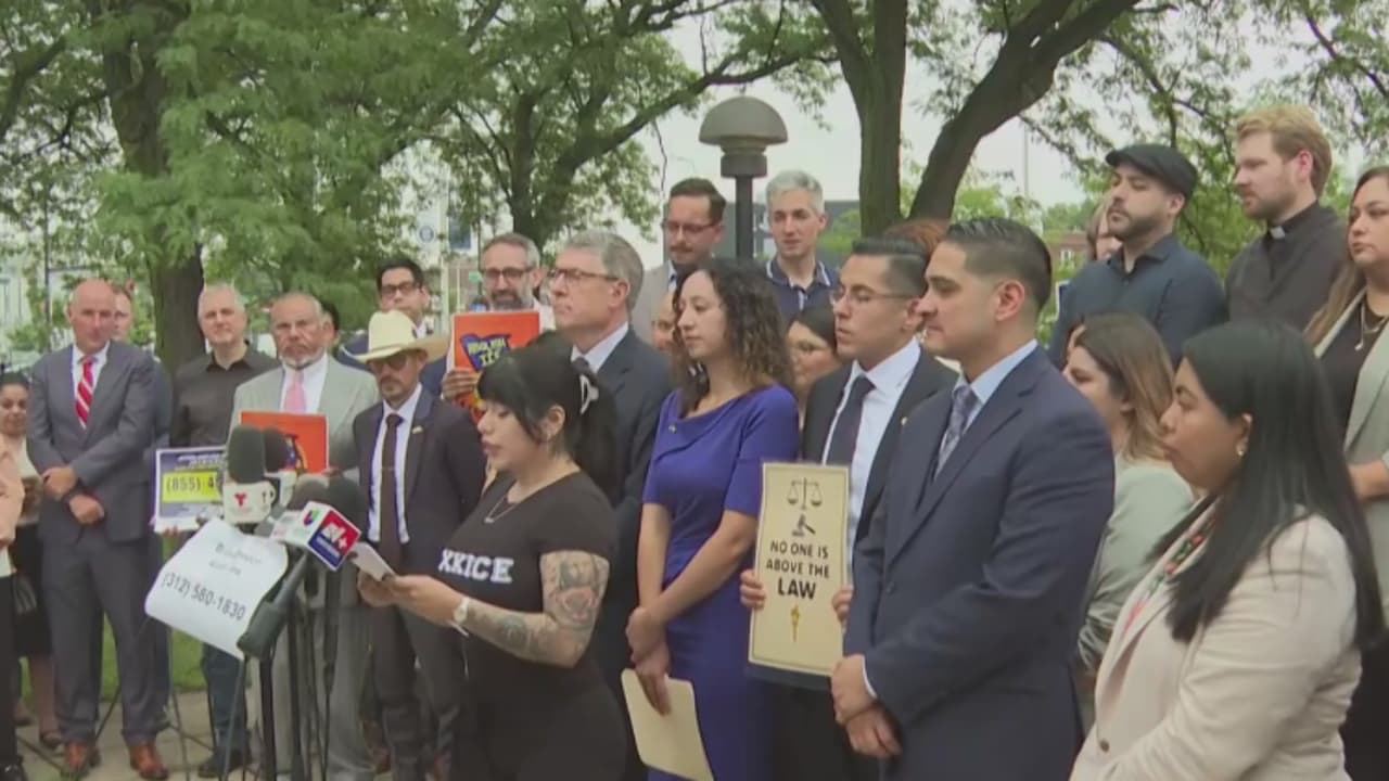 Afectados por el operativo Midway Blitz presentan denuncias ante la policía de Chicago