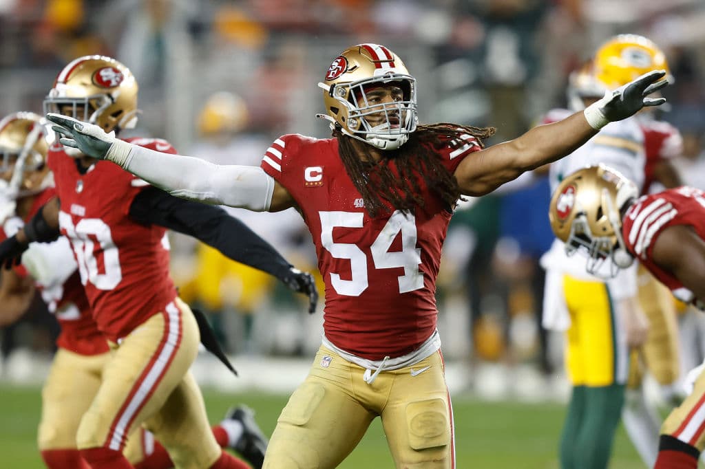 SANTA CLARA, CALIFORNIA - JANUARY 20: Fred Warner #54 of the San Francisco 49ers reacts after a missed field goal during the fourth quarter against the Green Bay Packers in the NFC Divisional Playoffs at Levi's Stadium on January 20, 2024 in Santa Clara, California. (Photo by Lachlan Cunningham/Getty Images)