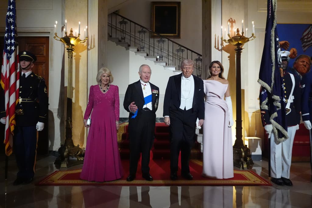 La Casa Blanca llama "Dos Reyes" a una foto de Trump y Carlos III de Inglaterra, en la última muestra del apego del presidente por la realeza