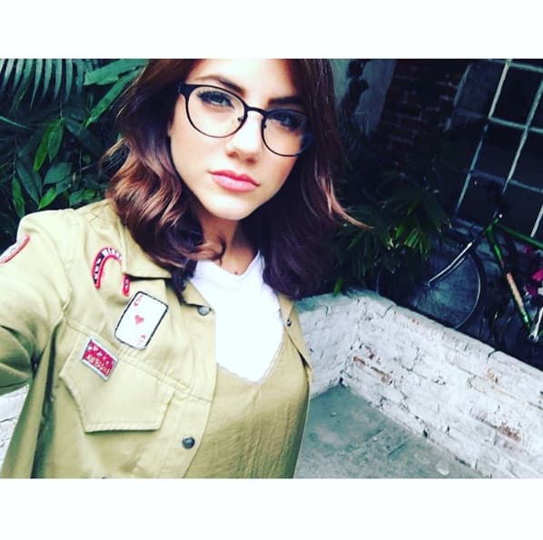 Desde pequeña mostró gran interés por el mundo de la actuación, esa inquietud fue la que la motivó a mudarse a la Cuidad de México.
<br>