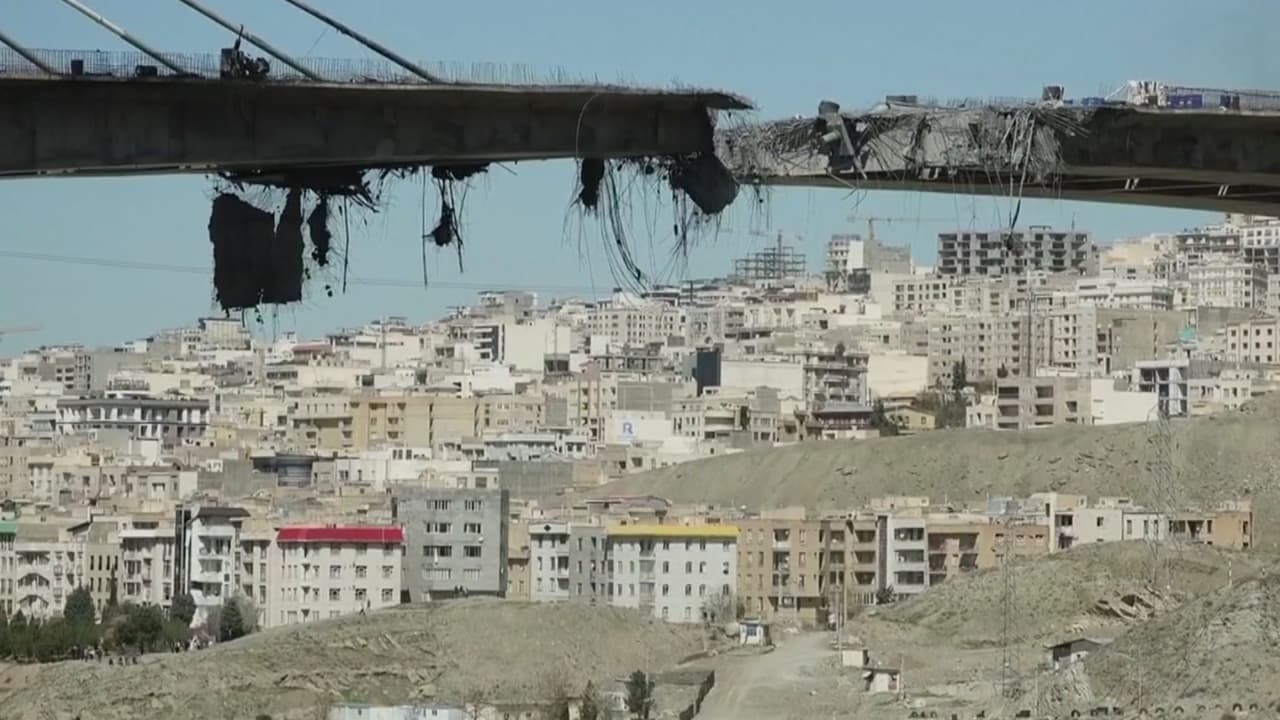 El presidente Donald Trump suspende ataque y acuerda alto al fuego con Irán