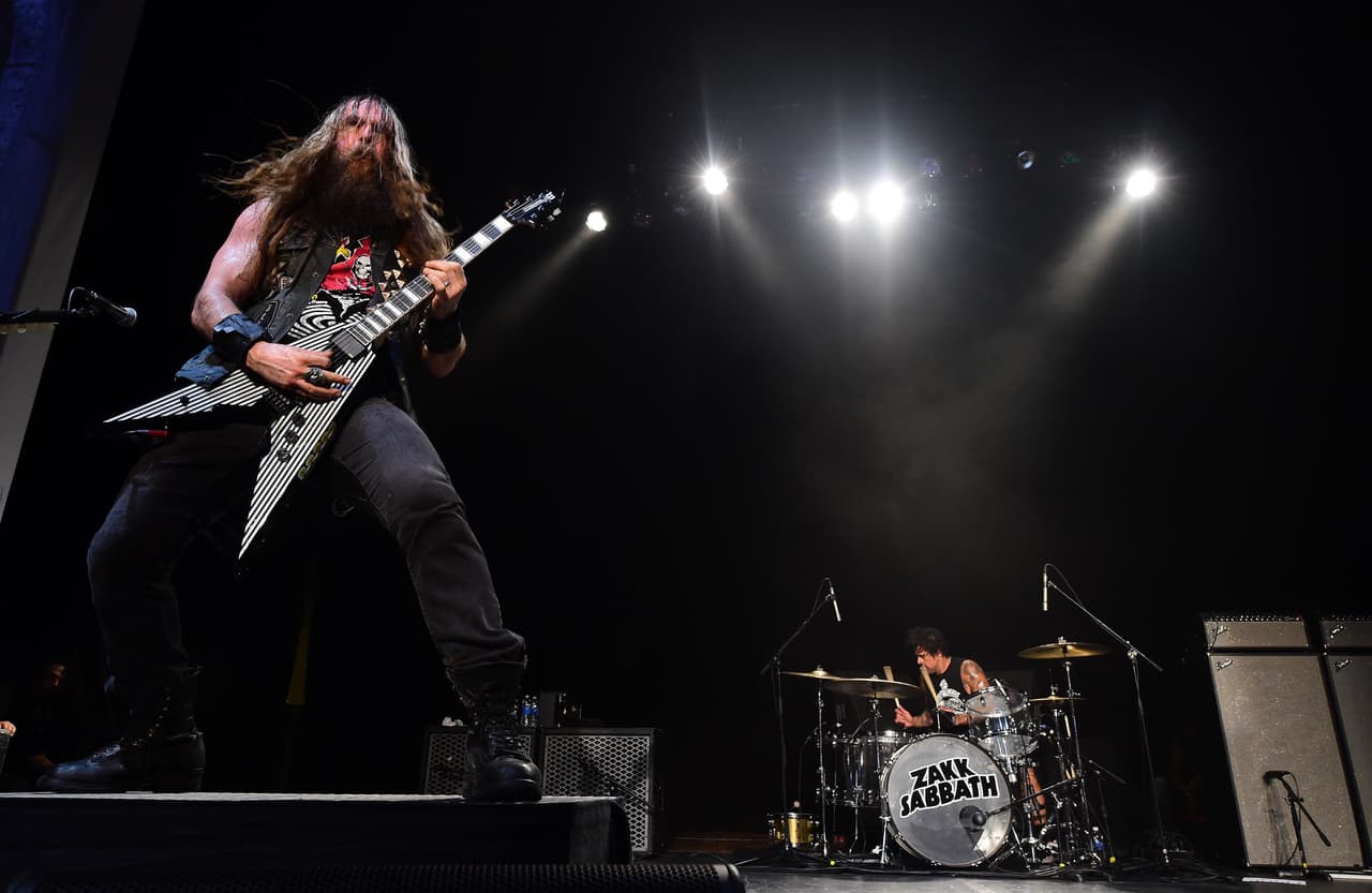 Y reconoció que Sharon continuaba siendo su "jefa" en cuestiones de negocios.