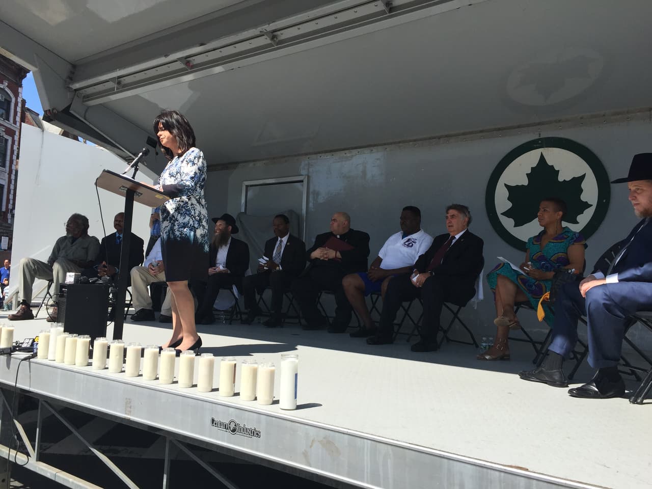 Devorah Halberstam llamó a la paz en Crown Heights