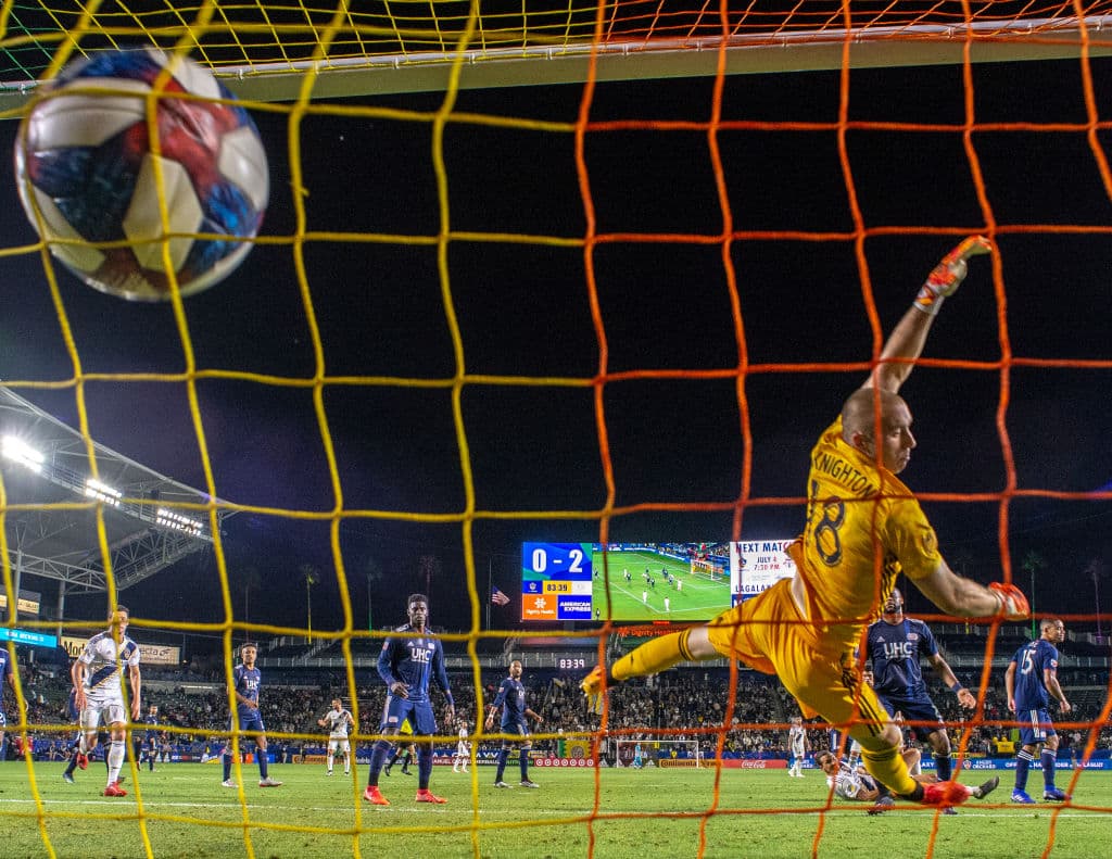 La calidad de Zlatan Ibrahimovic se hizo presente con un golazo de chalaca al minuto 85' para el descuento de LA Galaxy.