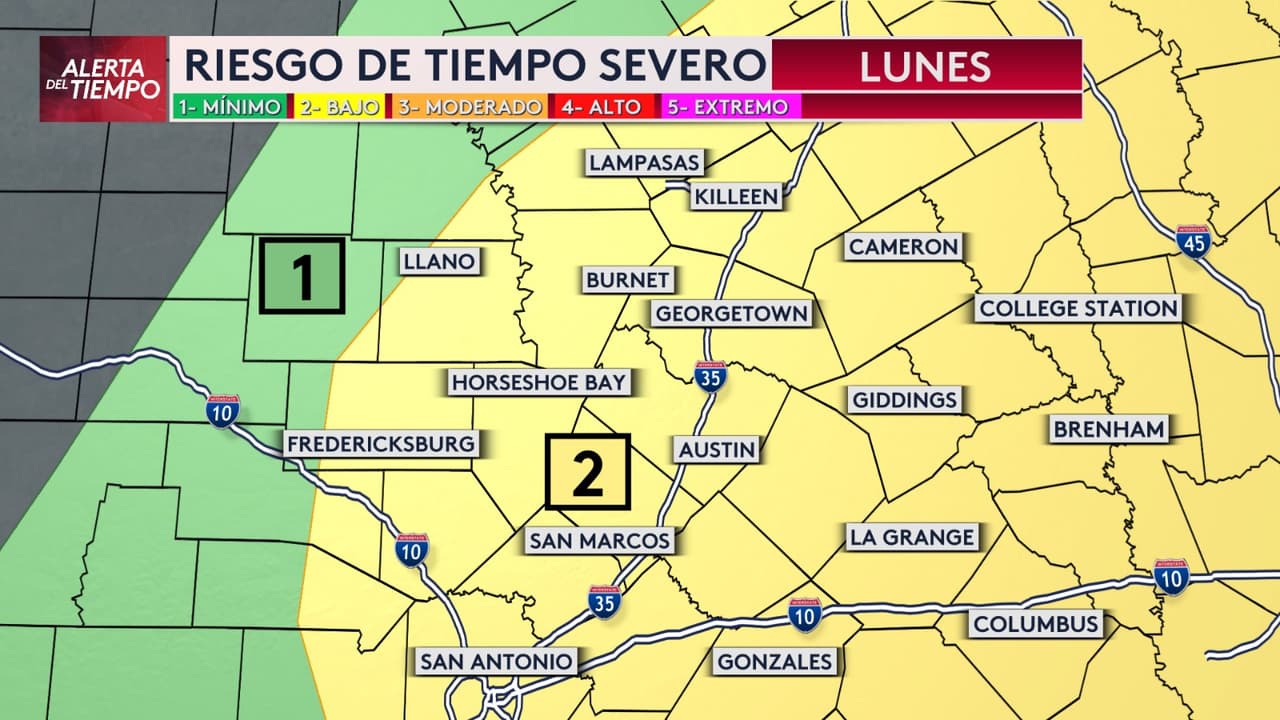 En gran parte de la región, incluyendo las ciudades de San Antonio y Austin, 
<b>el riesgo de tiempo severo alcanza el nivel 2 en una escala que va hasta 5</b>.
