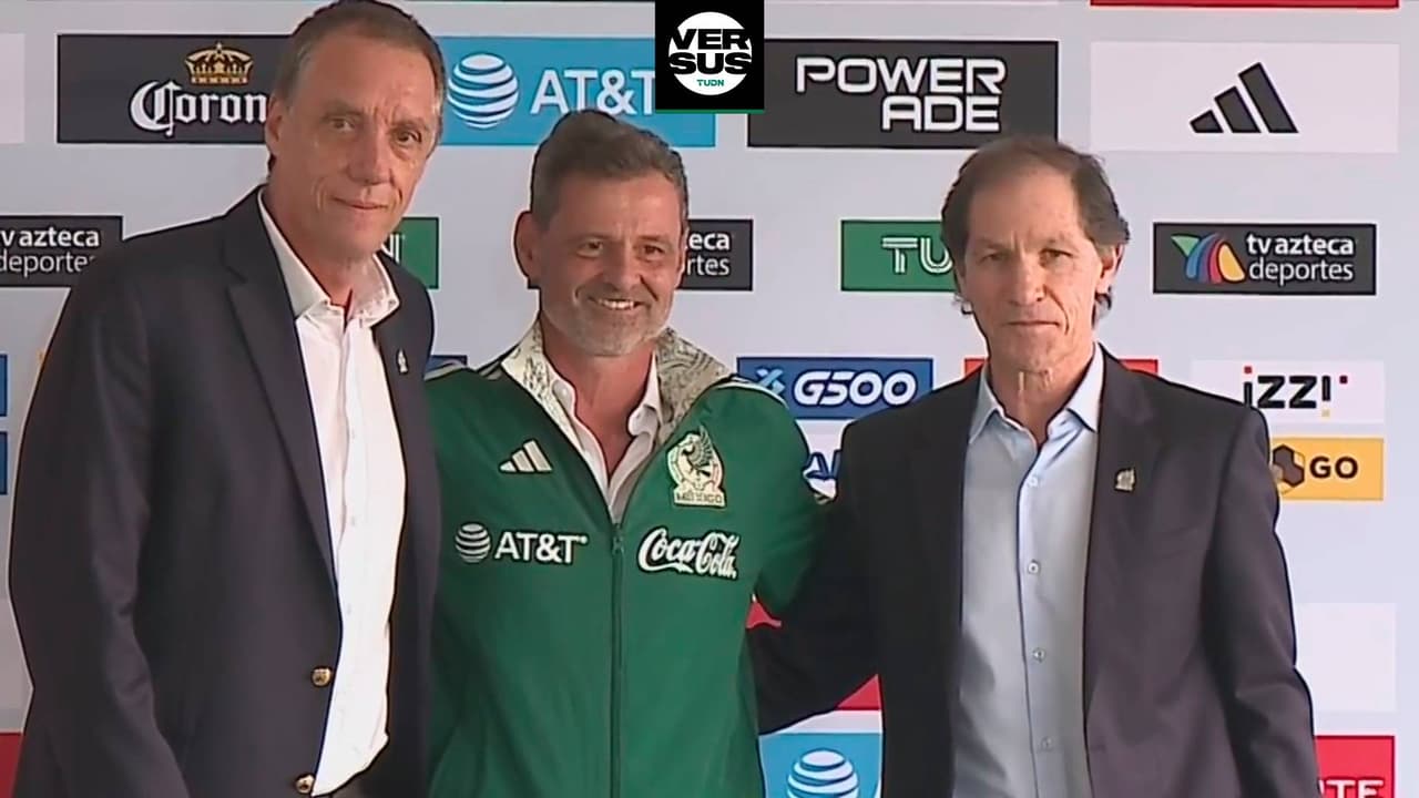 Cocca, presente en el Azteca para el juego América vs. Necaxa