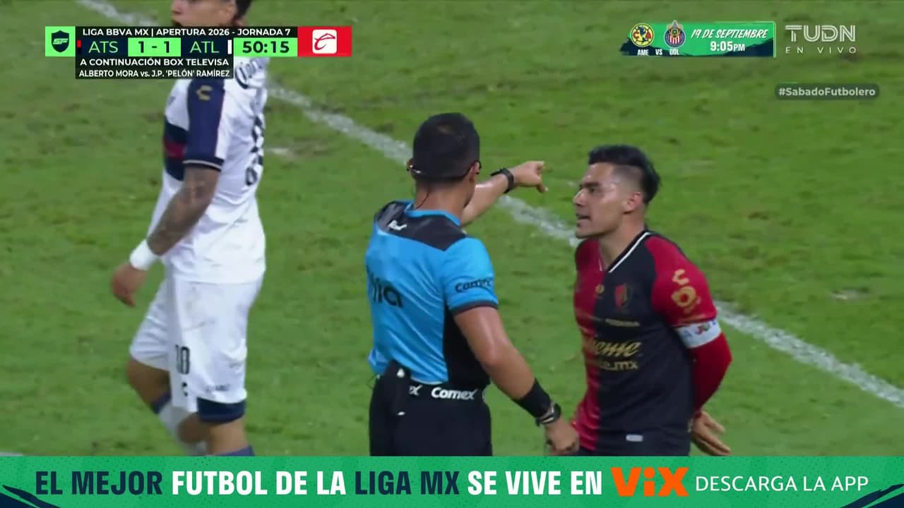 ¡No hay penal! Se marcó la pena máxima pero lo echan para atrás tras revisión del VAR