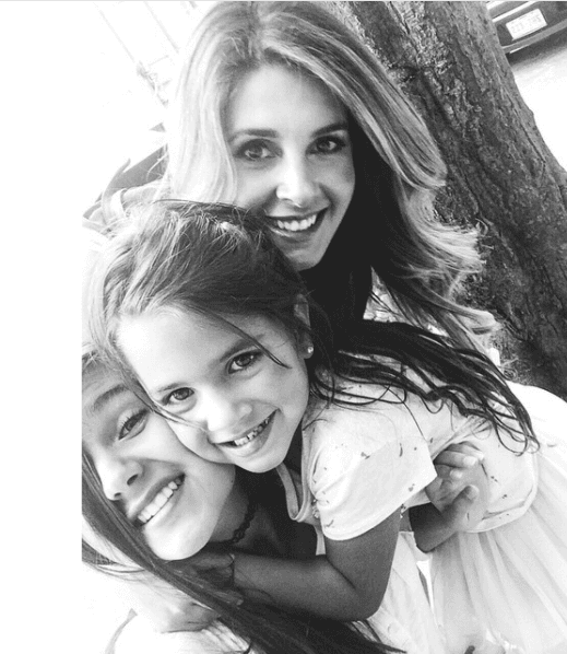 Poco después de que Mayrín y Eduardo decidieron unir sus vidas, dieron a conocer que la actriz se encontraba embarazada.