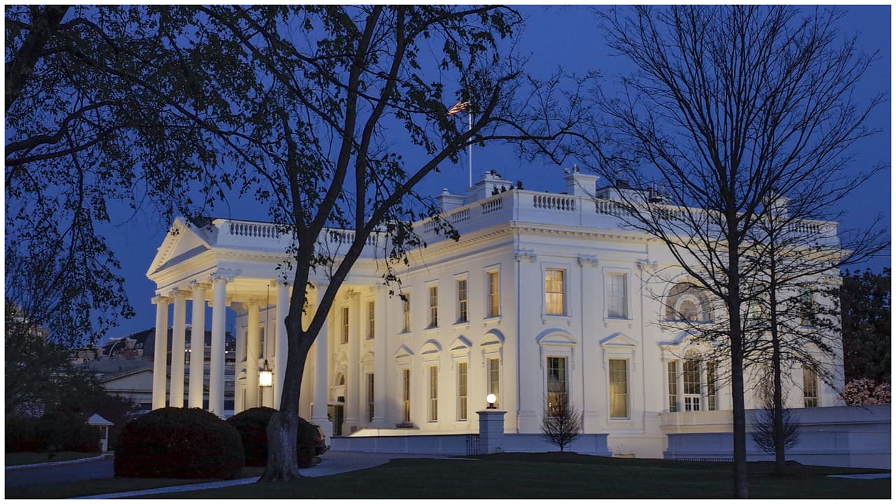 Migrantes que se amparan en la Ley de Ajuste Cubano y el TPS se verían afectados con nueva medida