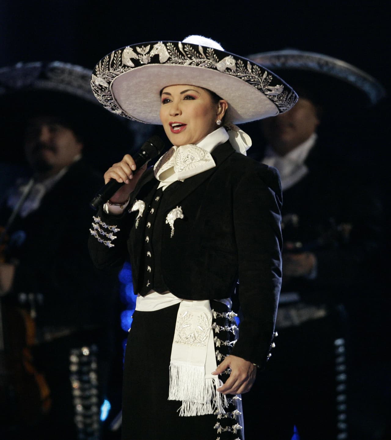 "Tú lo decidiste" de Ana Gabriel es la canción que Beatriz Delgado adora.