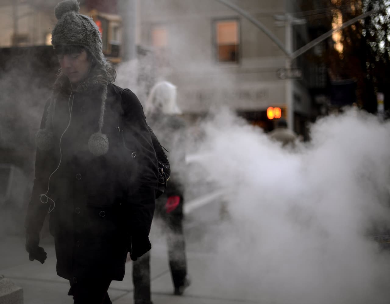 También la nariz, la punta de los dedos e incluso los brazos y las piernas tienden a enfriarse mucho más rápido que el torso.
<br>