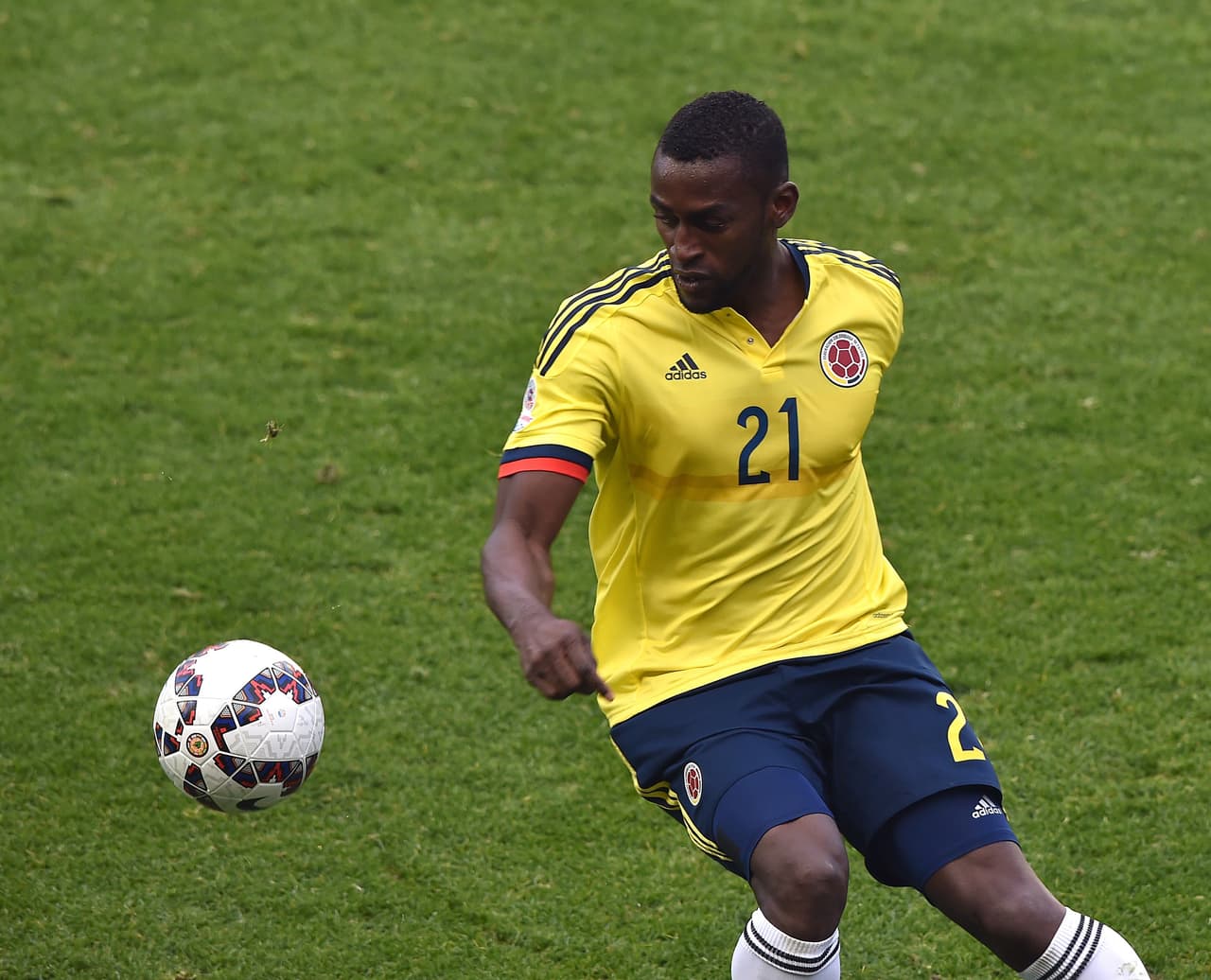 Jackson Martínez se lesionó y será baja contra Argentina