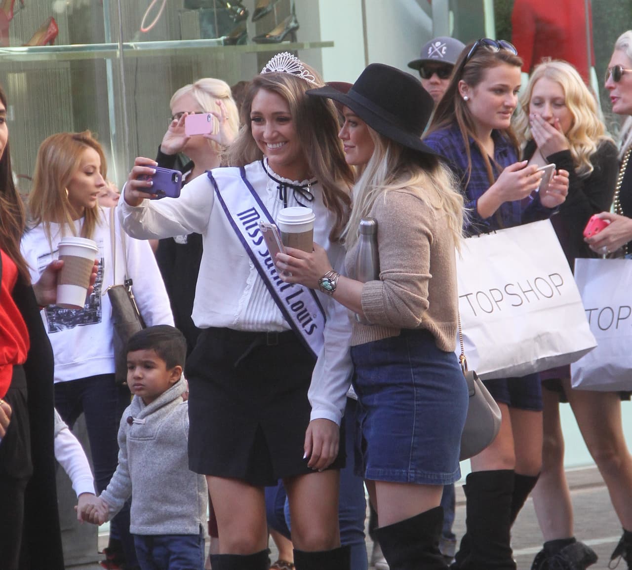 Miss Saint Louis se sacó una selfie con la famosa.