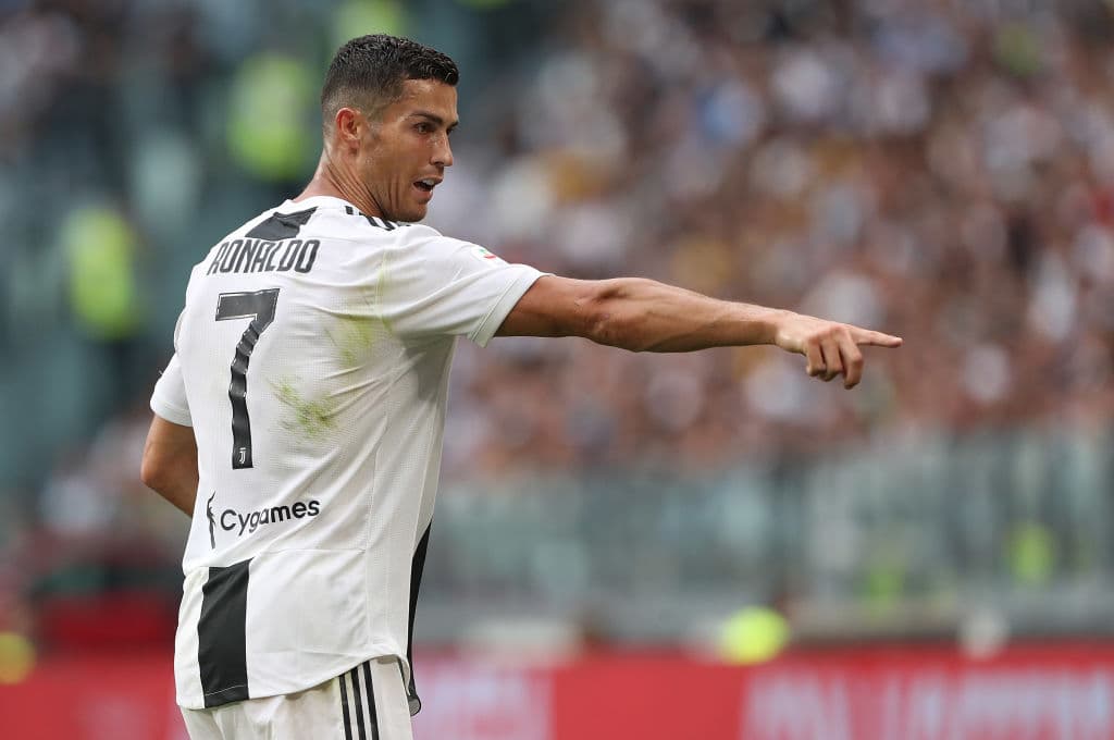 Delantero: Cristiano Ronaldo (135.7 millones de dólares del Real Madrid C.F. a la Juventus F.C.)