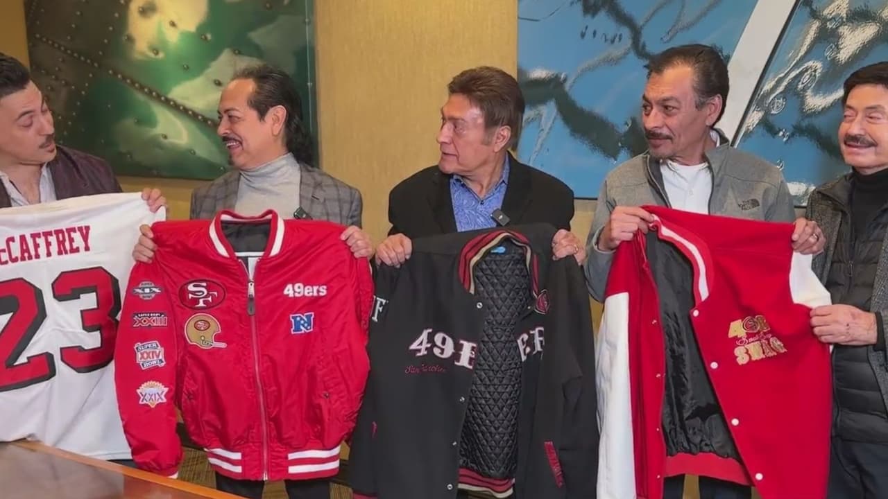 La agrupación mexicana asegura que, si los Kansas City tienen a Taylor Swift, los 49ers de San Francisco tienen a Los Tigres del Norte. Los músicos nos cuentan de dónde nace su afición por el equipo de La Bahía y cuál es su cábala para garantizar que los 49ers obtendrán la victoria en el Super Bowl.