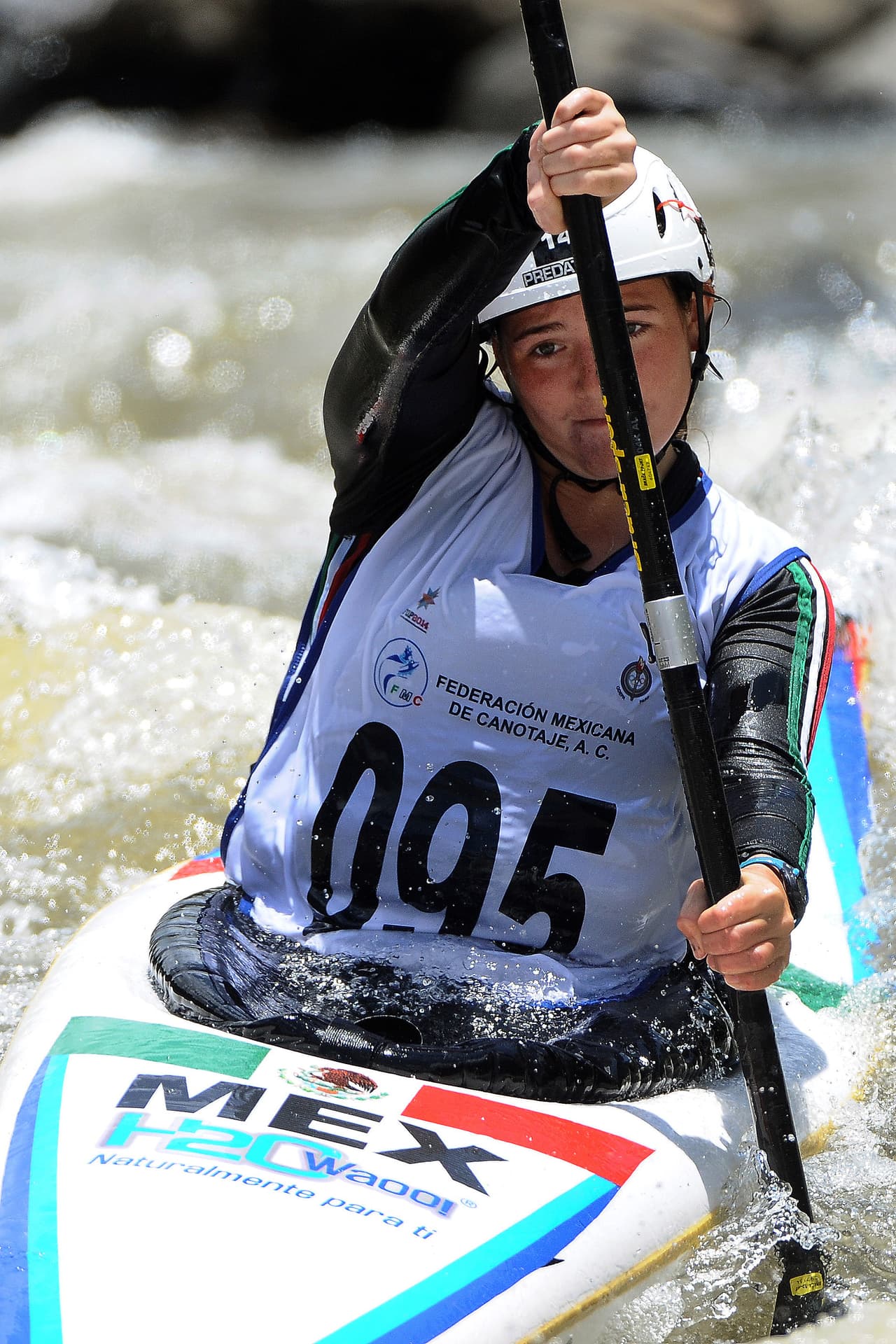 Sofía Reinoso logra bronce en canotaje