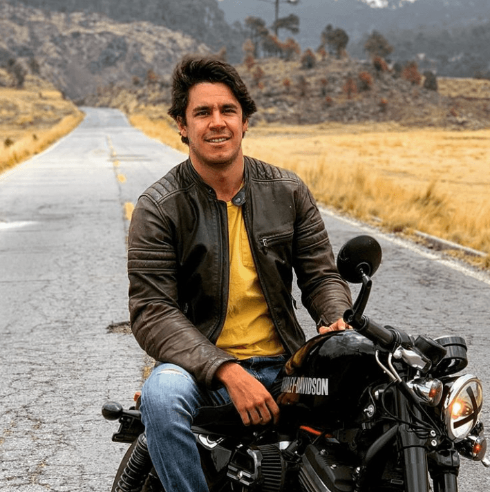 Un mes después, su hijo aseguró que está "muy bien, nada de qué preocuparse […] Estamos tranquilos de que todo está muy bien", declaró sin dar detalles de lo ocurrido.
<br>