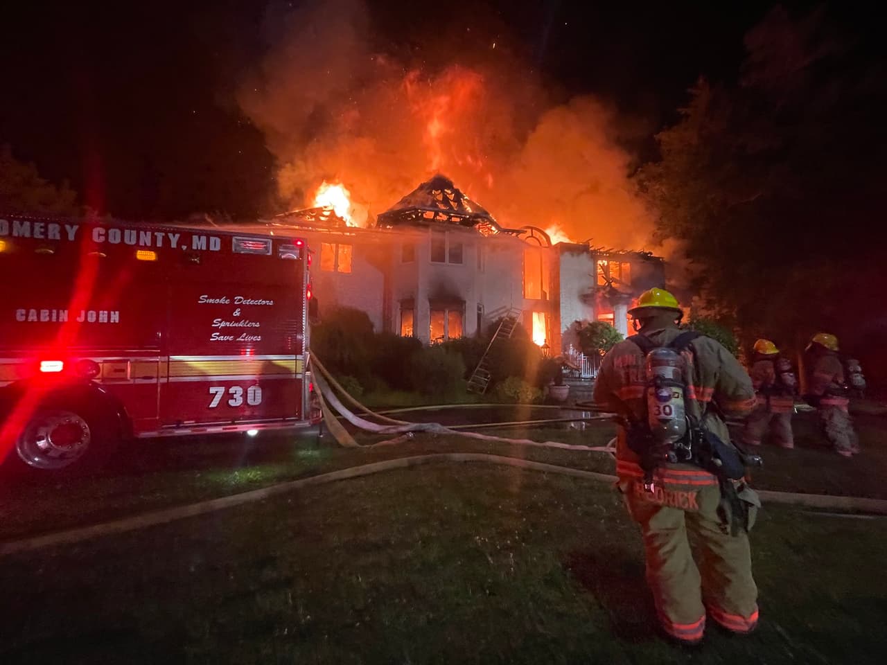 Participaron unos 65 bomberos.