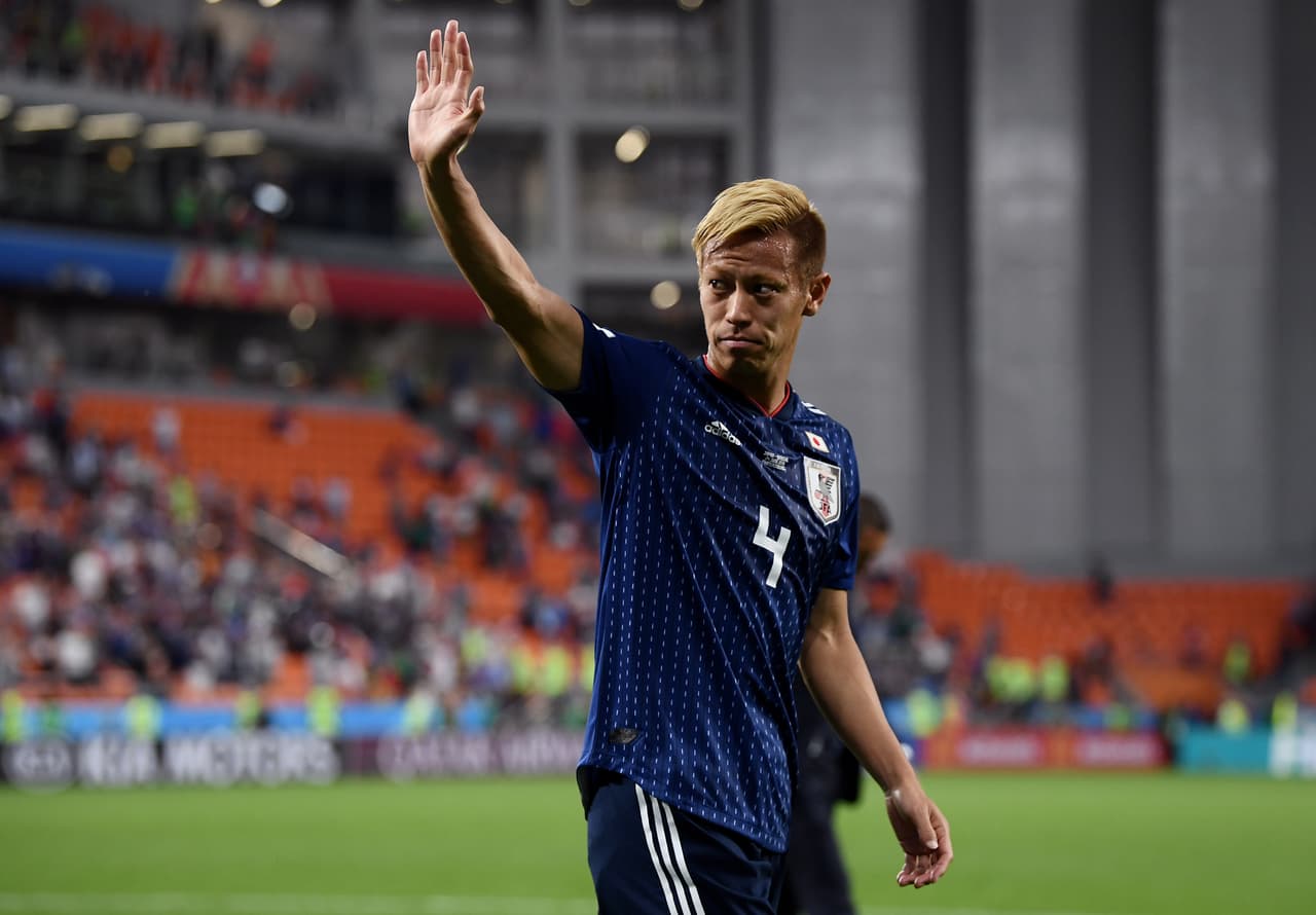 Keisuke Honda - actualmente alterna funciones como jugador en el Melbourne Victory y estratega de la Selección de Camboya.