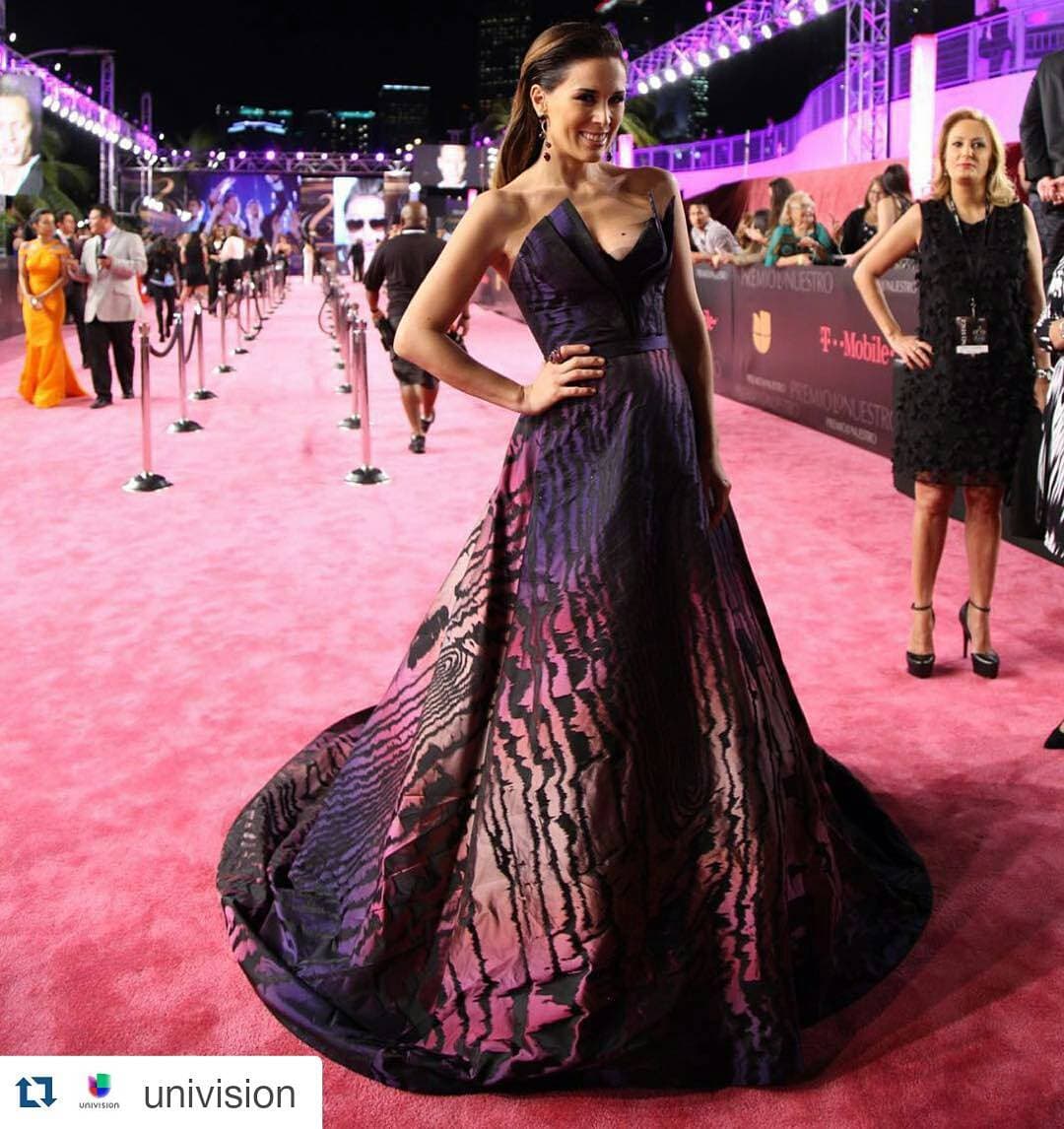 Pero la mexicana no para de trabajar.