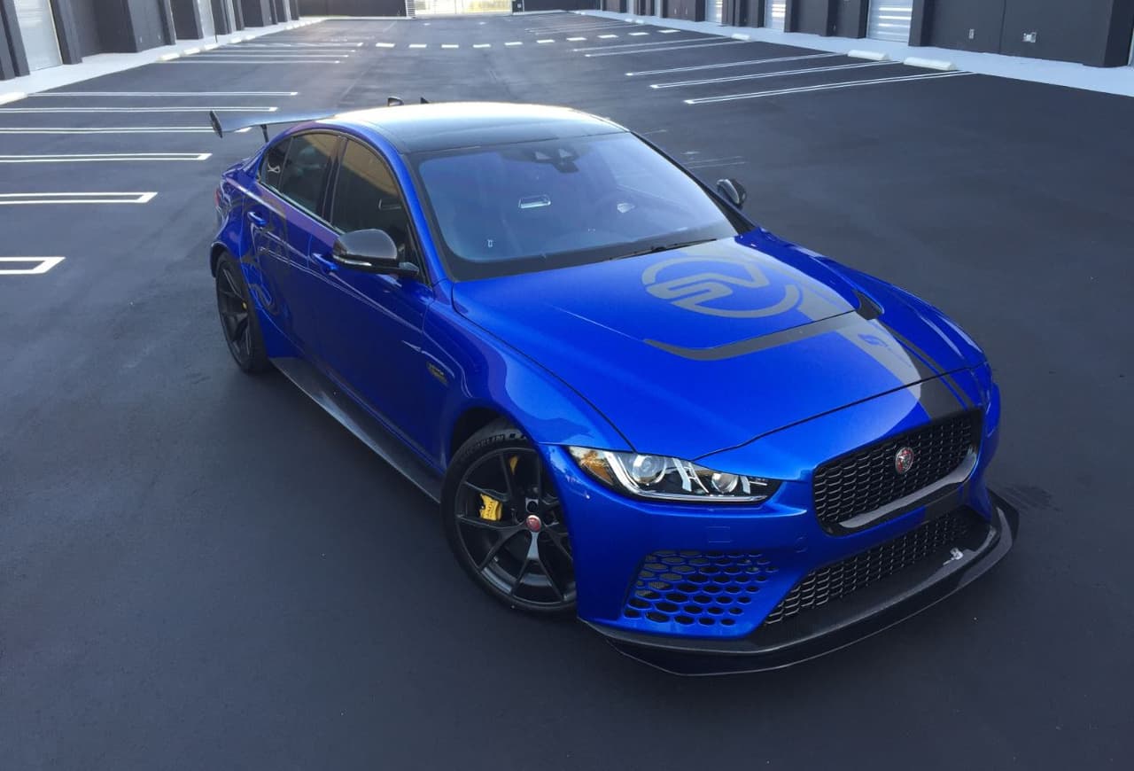 Prueba: Jaguar XE SV Project 8, el sedán más rápido