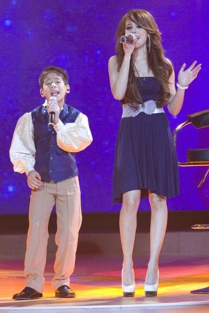 Danna Paola no podía perderse este divertido programa y uno de los domingos fue invitada especial.