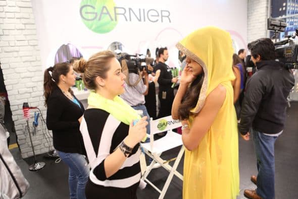 Nuestro lente intrépido te trae lo que no viste de esta gala que pareció sacada de una sesión de las Naciones Unidas. ¡Todo fue paz y amor!