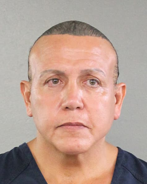 Durante varios días de octubre de 2018 
<b>Cesar Sayoc</b> (en la foto) envió 16 paquetes bomba a connotados demócratas y críticos del presidente de EEUU, Donald Trump.