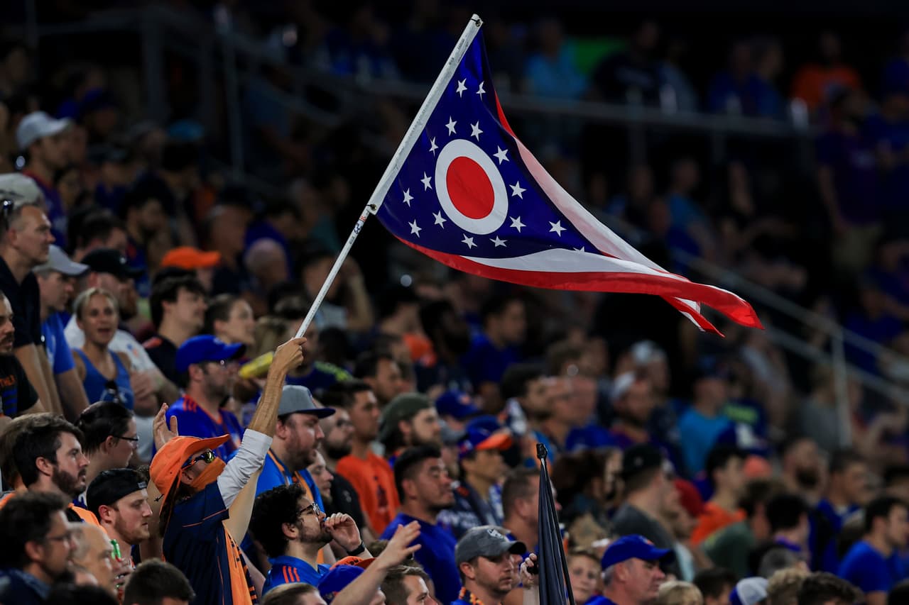 La bandera del estado de Ohio estuvo presente.
<br>