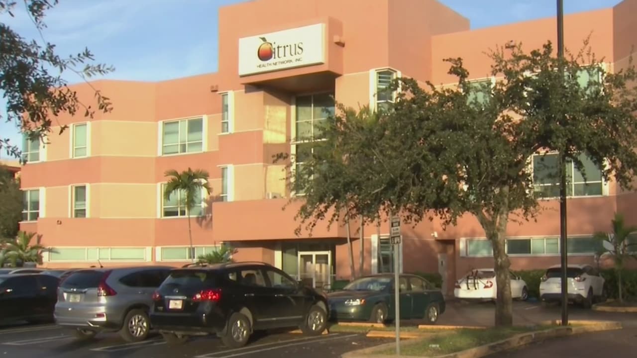 Reciben amenaza de bomba en una clínica de cuidado mental en Hialeah