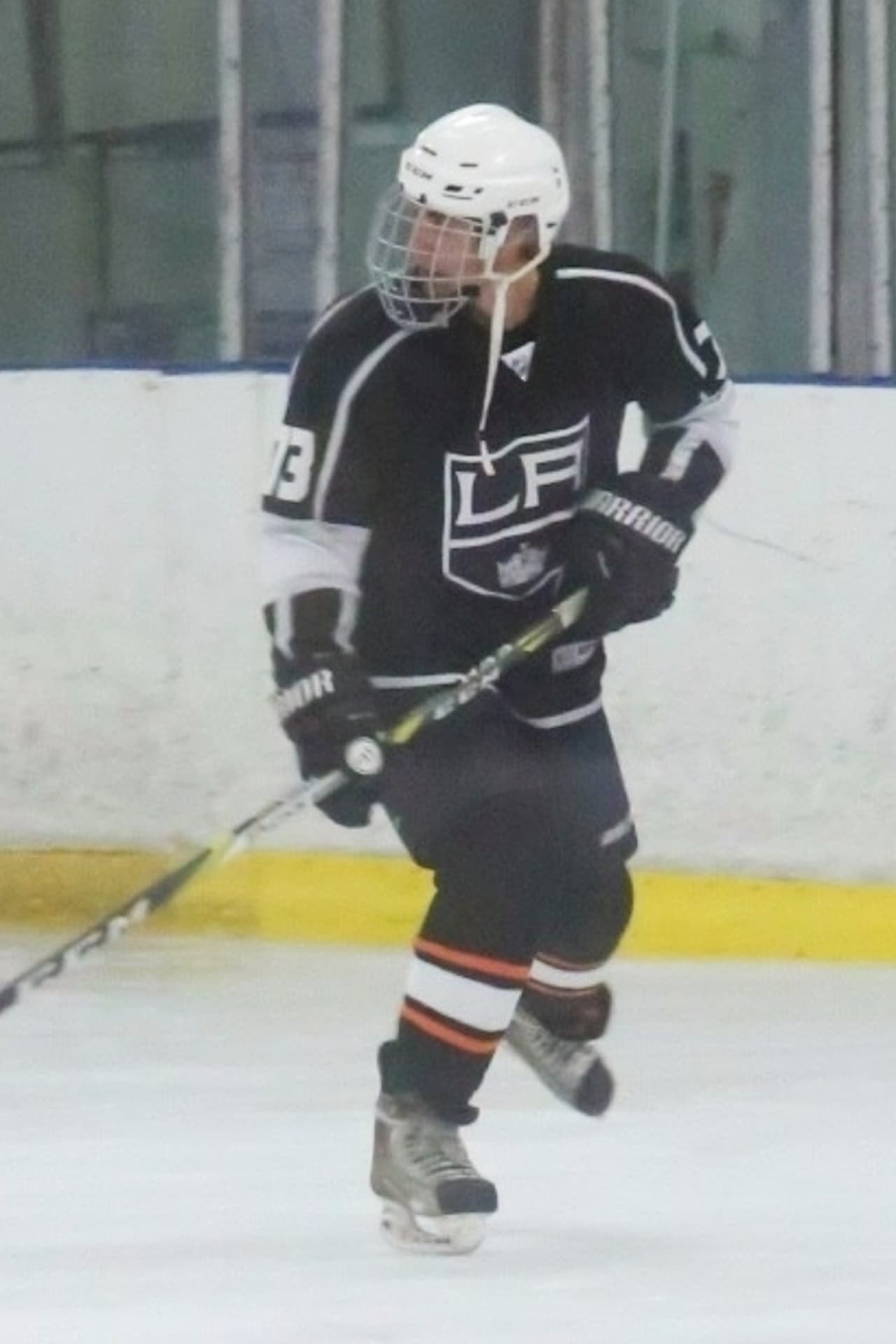 Justin Bieber es un aficionado a los deportes y, además de hockey, practica basquetbol y futbol.