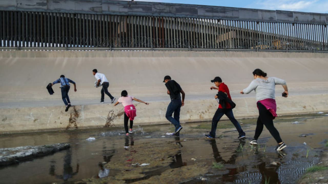 Ciudad de El Paso declarará estado de emergencia ante cancelación del Título 42