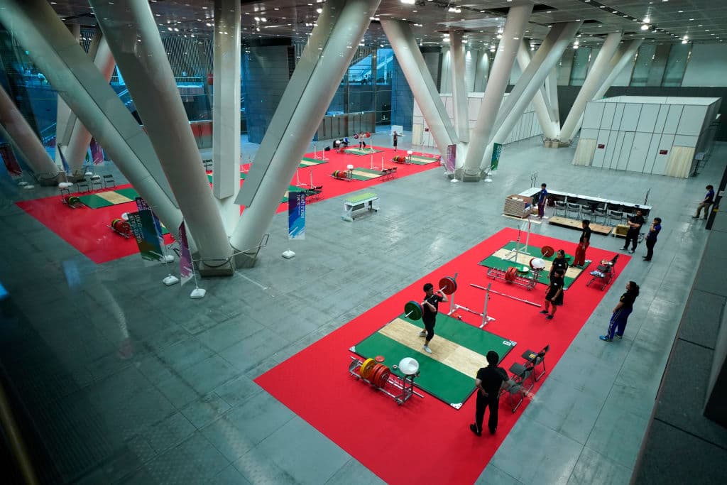 Tokyo International Forum es la sede donde se llevarán las competencias de levantamiento de pesas. Al igual que las anteriores, este recinto estaba construido ya.