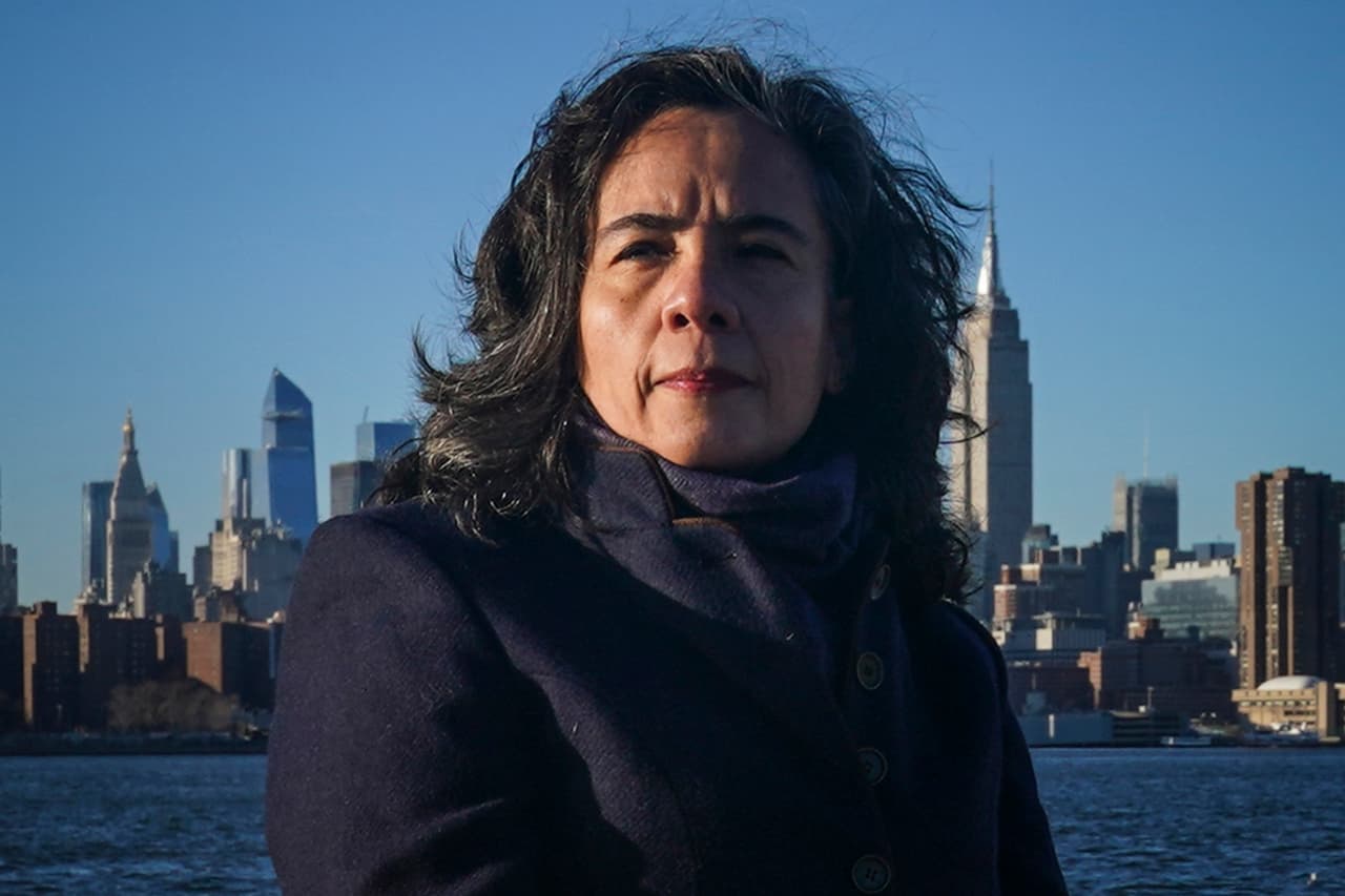 La doctora Oxiris Barbot, de 55 años, dejó su trabajo como comisionada del Departamento de Salud e Higiene Mental de la ciudad de Nueva York luego de un enfrentamiento con el alcalde demócrata Bill de Blasio sobre el manejo de la respuesta al virus.