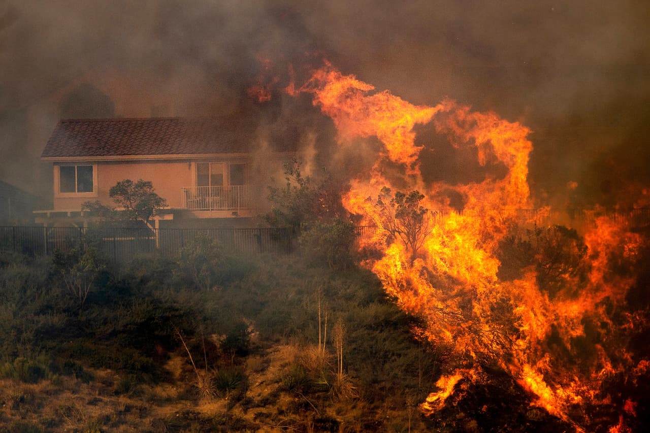 Incendio Saddleridge pudo ser producto de fallas en equipos de SoCal Edison 