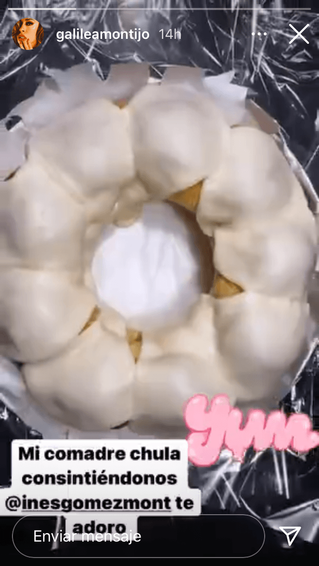 Antes, compartió este detalle que le hizo llegar
<b><a href="https://www.univision.com/famosos/esta-casa-es-un-manicomio-ines-gomez-mont-muestra-la-realidad-de-tener-6-hijos-tomando-clases-distintas-video" target="_blank"> Inés Gómez Mont</a></b> deseándole una pronta recuperación. 
<br>