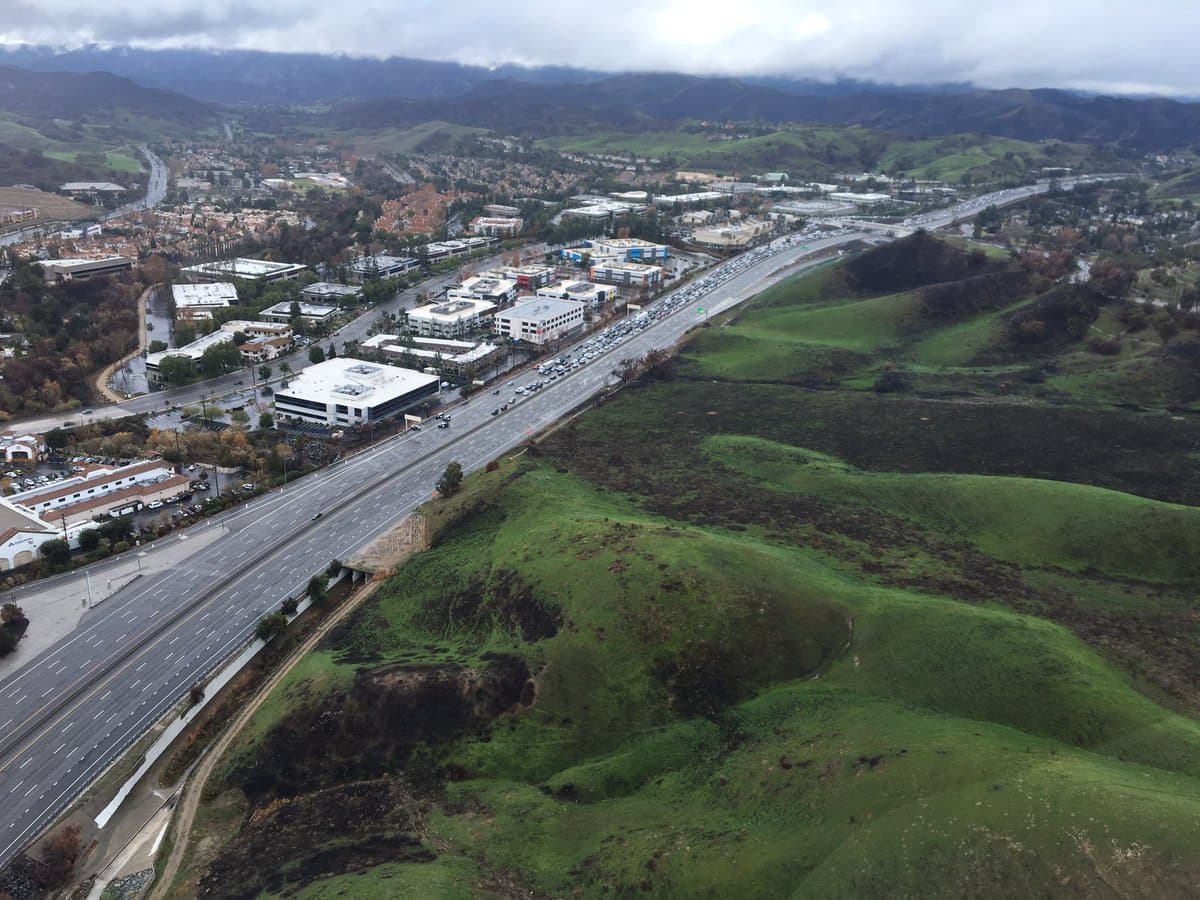 Mortal final de la persecución que cerró por completo la autopista 101 en Ventura