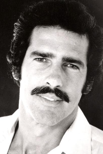 <b><a href="http://www.univision.com/temas/lucia-mendez">Lucía Méndez</a></b> decidió no hacerle caso a 
<b><a href="http://www.univision.com/temas/andres-garcia">Andrés García</a></b>, pues según ella el actor tenía un carácter muy fuerte y era bastante presumido, cosa que no le gustaba.