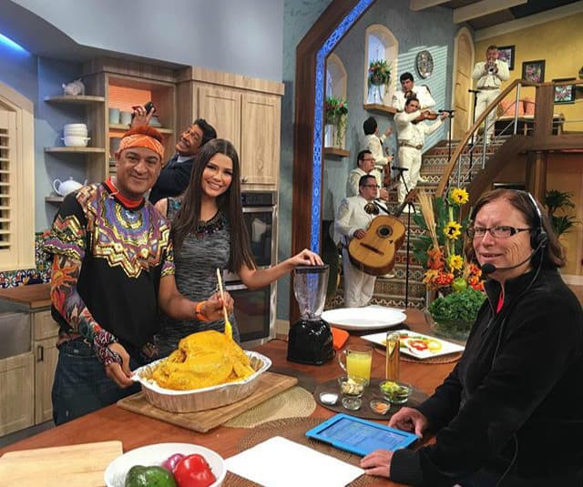 El Chef Carlos llegó a casita para prepararnos el tradicional pavo.